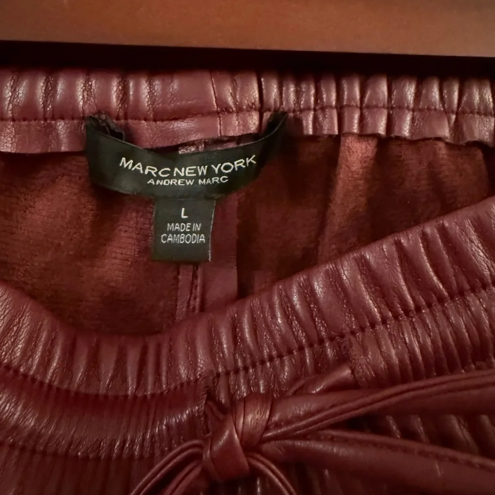 Marc New‎ York Cherry Lacquer Faux Leather Joggers